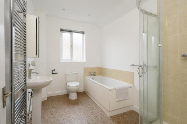 2 bed Terraced for sale Image 10