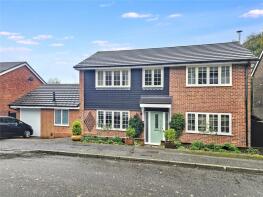 7, Bepton Close, Midhurst GU29 9QR