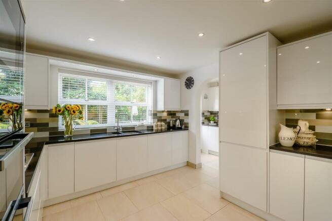 8519257-interior01.jpg