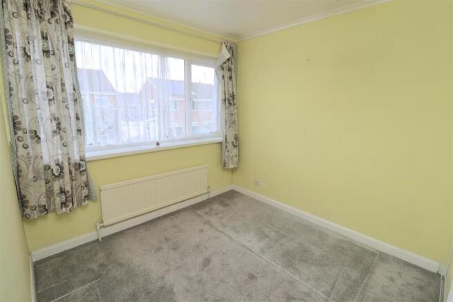 3 bed Semi-Detached for sale Image 6