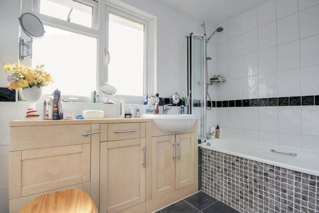 Modern bathroom