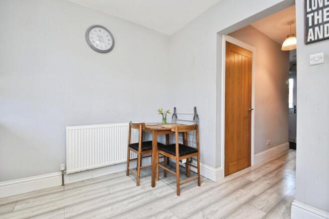 3 bed Terraced for sale Image 7