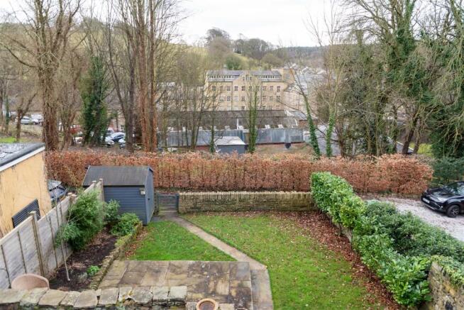 GARDEN 4.jpg