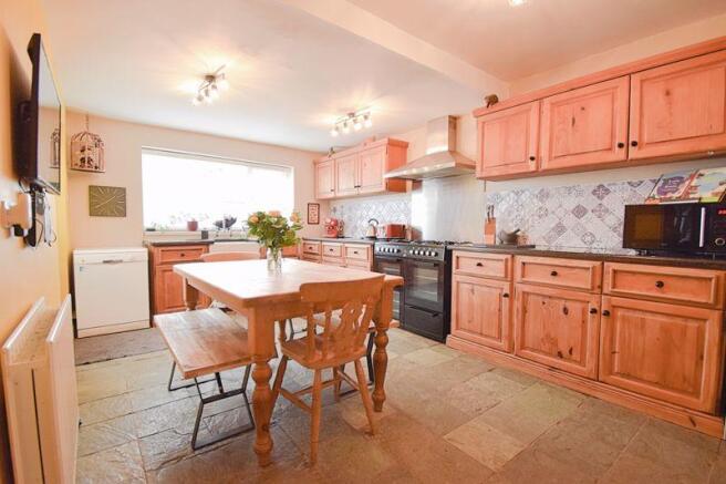 Kitchen diner