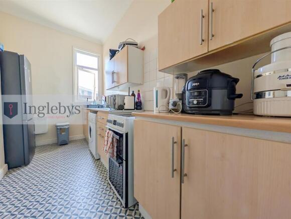 2 bed Block of Apartments for sale Image 8
