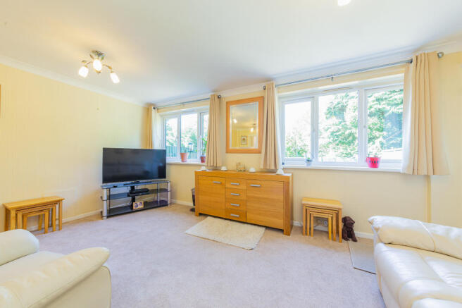 Reception-Room-(5)