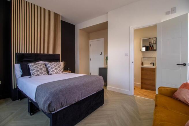 Lrg_Bed