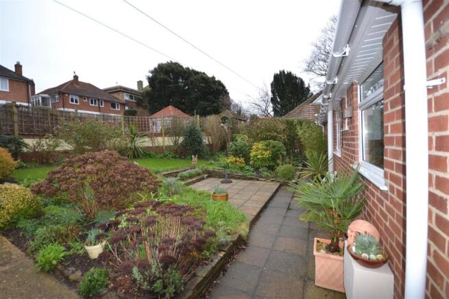 Front Garden.JPG