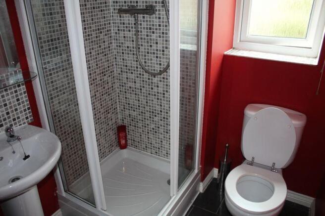 En-Suite Showe...