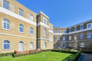 Flat 41, Clerkenwell House, Hilda Road, Southall UB2 4FP