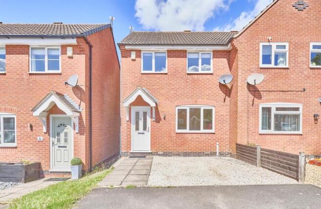 Shoesmith Close _6.jpg