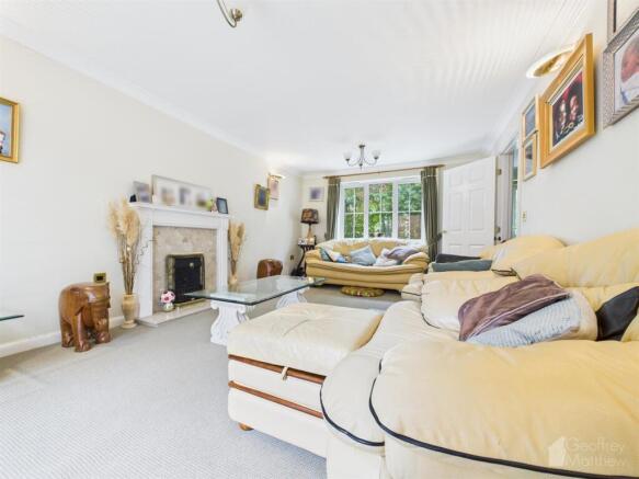 Quantock Close, Great Ashby, Stevenage photo 4