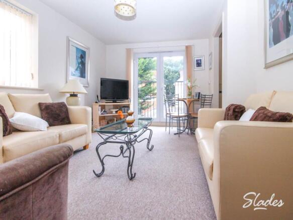 23 Southwood lounge