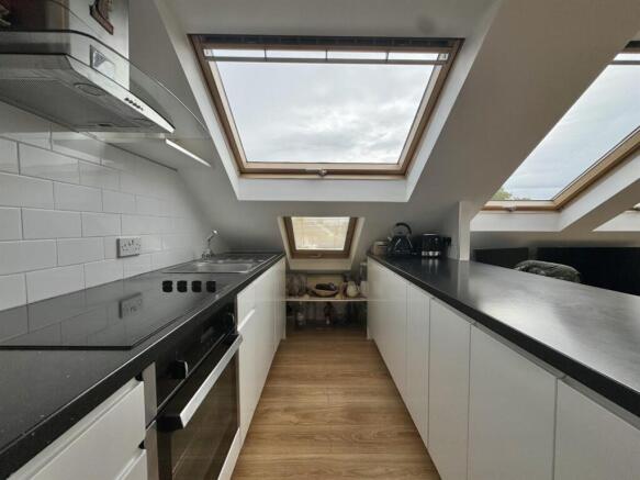 One bedroom flat for Sale in N21