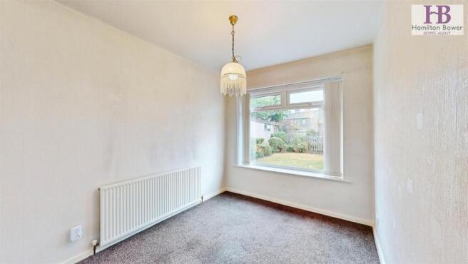 3 bed Semi-Detached for sale Image 4