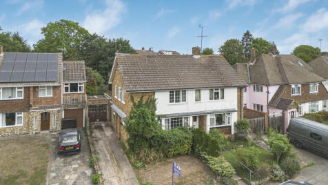 Lakeside, Earley, RG6