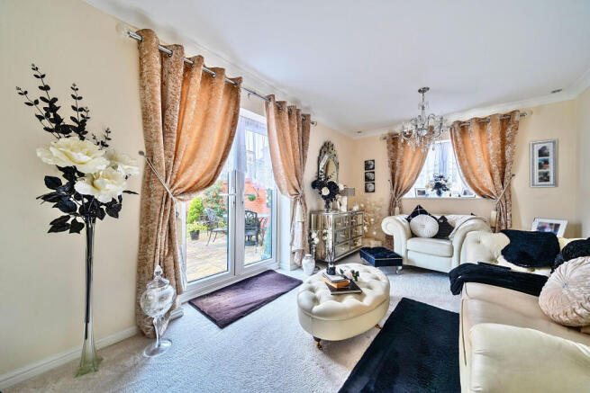 Buxton Way, Royal Wootton Bassett, Swindon, SN4 photo 4
