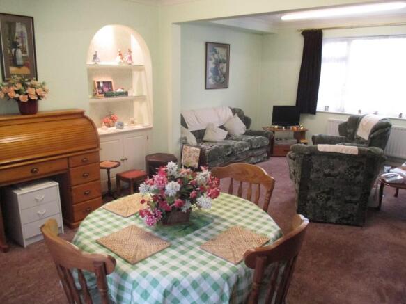 Lounge / Diner