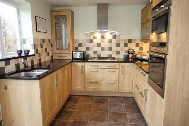 Kitchen / Breakfast