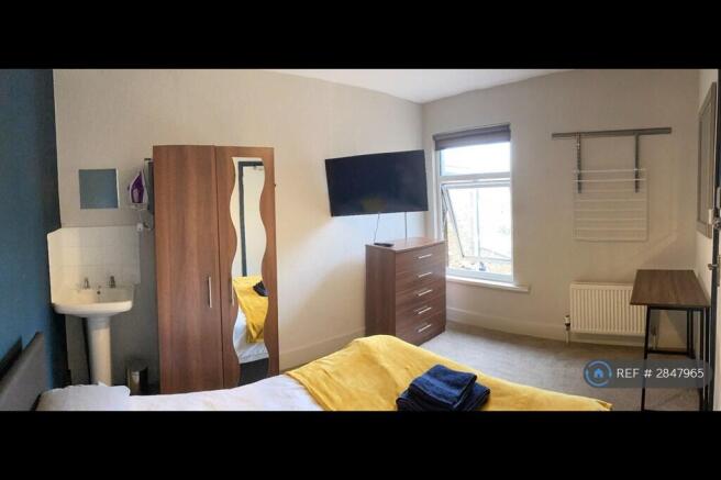 Room 4 - Available On 1st August (£650)