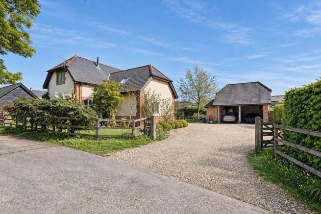 Elcombe Barn_Front