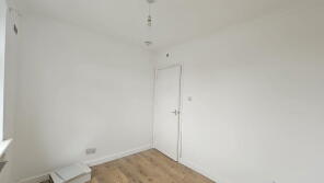 80a, Malvern Road, Hornchurch RM11 1BQ