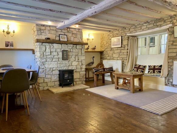 Sitting Room.JPEG