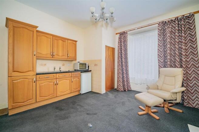 16 Lawrence Street BF-8.JPG