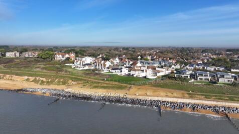 Needles Point, Ravens Way, Milford-on-Sea, Hampshire, SO41