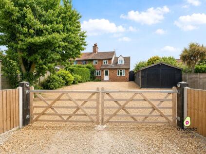 Low Road, Hempstead, Norwich, Norfolk, NR12 0DH
