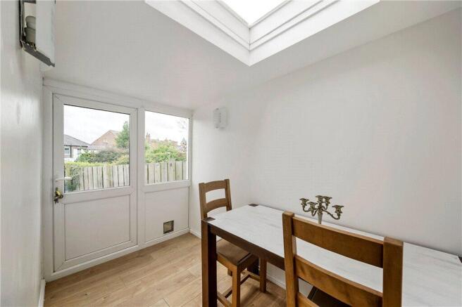 2 bed Terraced for sale Image 4