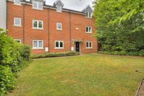 7, 32 Platinum Apartments, Silver Street, Reading RG1 2SJ