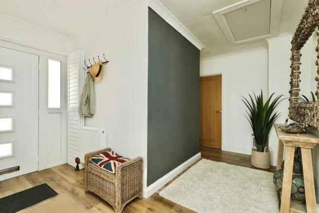 3 bed Detached Bungalow for sale Image 10