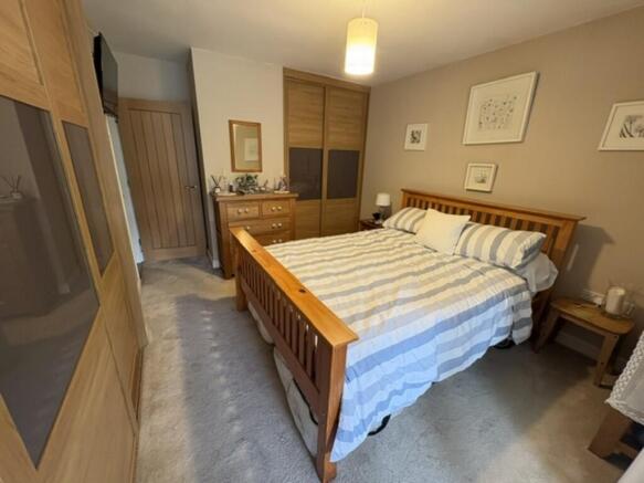 3 bed Detached Bungalow for sale Image 12