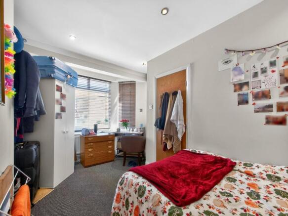 6 bed Not Specified for sale Image 5