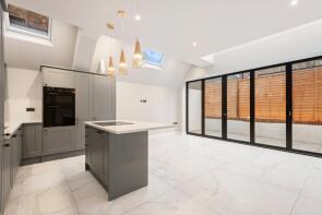 104, Wardo Avenue, London SW6 6RD