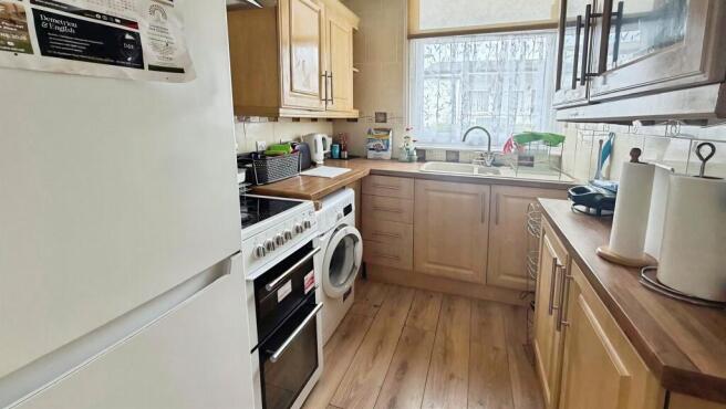 London Road, Clacton-On-Sea photo 4