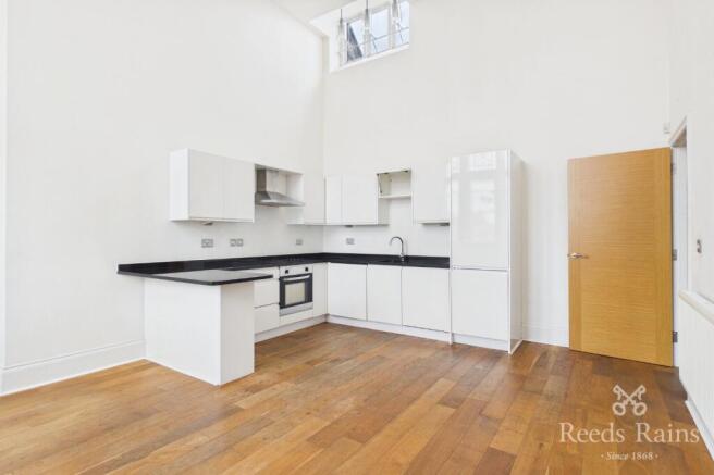 Living / Kitchen