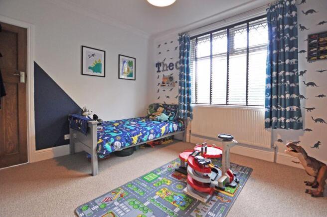 Photo 18