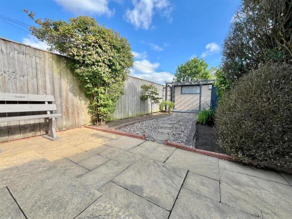 2 bed Terraced for sale Image 9