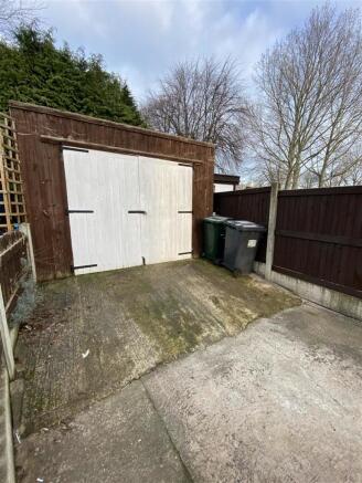 Garage: