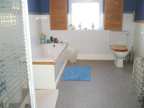 Photo 5