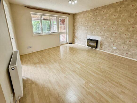 Harlech Way, Stretton, DE13 photo 3