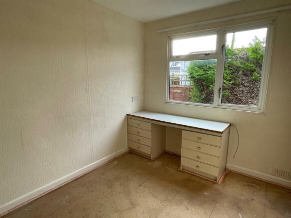 Bedroom,.jpg