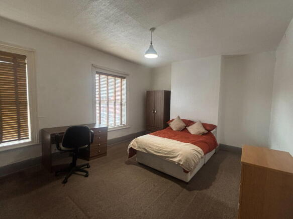 6 bed Terraced for sale Image 6