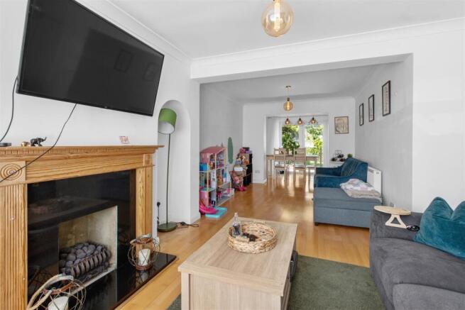 Hawkswood Drive, Hailsham photo 4
