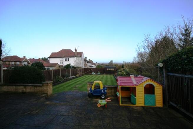 Photo 10