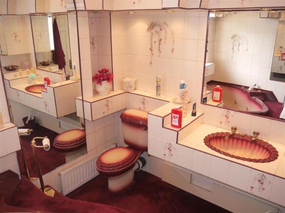 Family bathroom