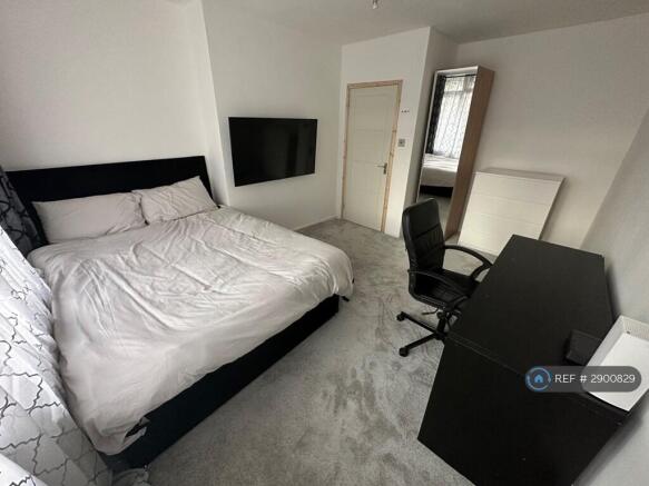 Bedroom 3 (Including Balcony £1145pcm)