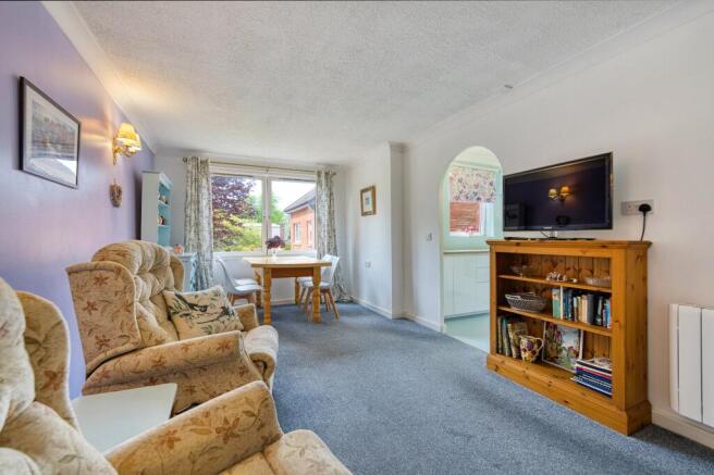Strathblane Road, Milngavie photo 4
